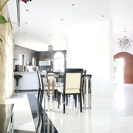 Βίλα Urbanizacao Vila Sol Quarteira